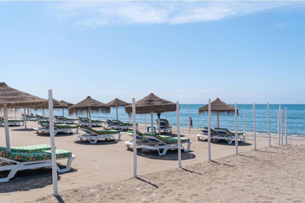 Beachfront Apartment Madrid 709 Торрокс-Коста Экстерьер фото