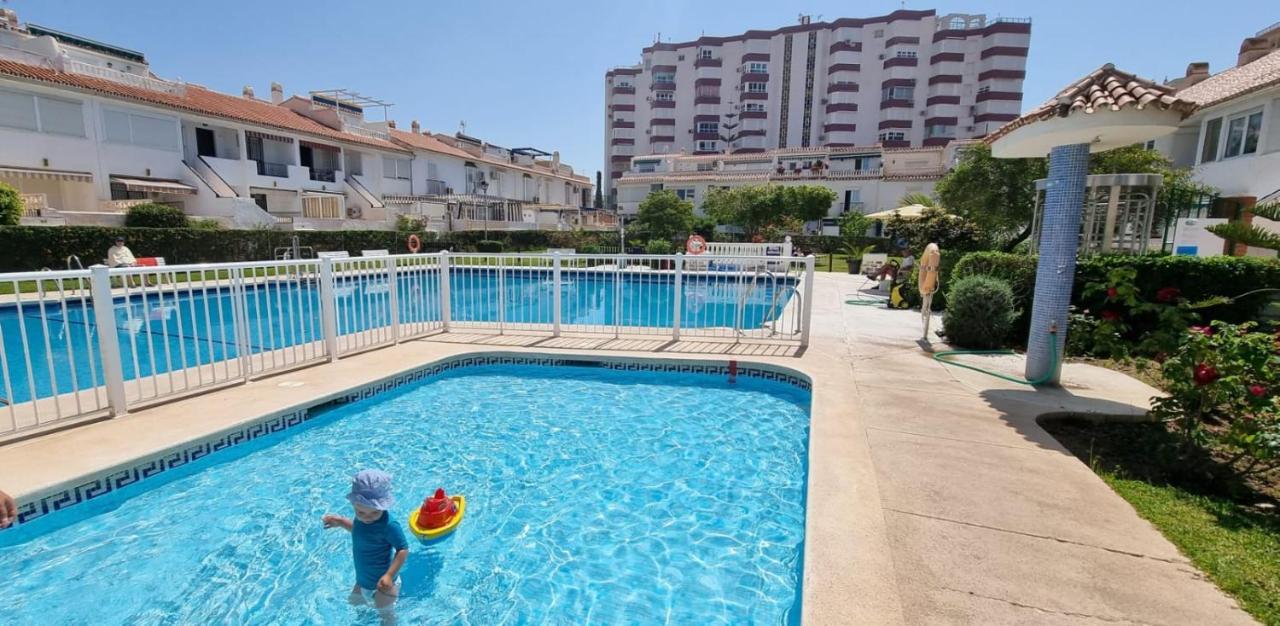 Beachfront Apartment Madrid 709 Торрокс-Коста Экстерьер фото